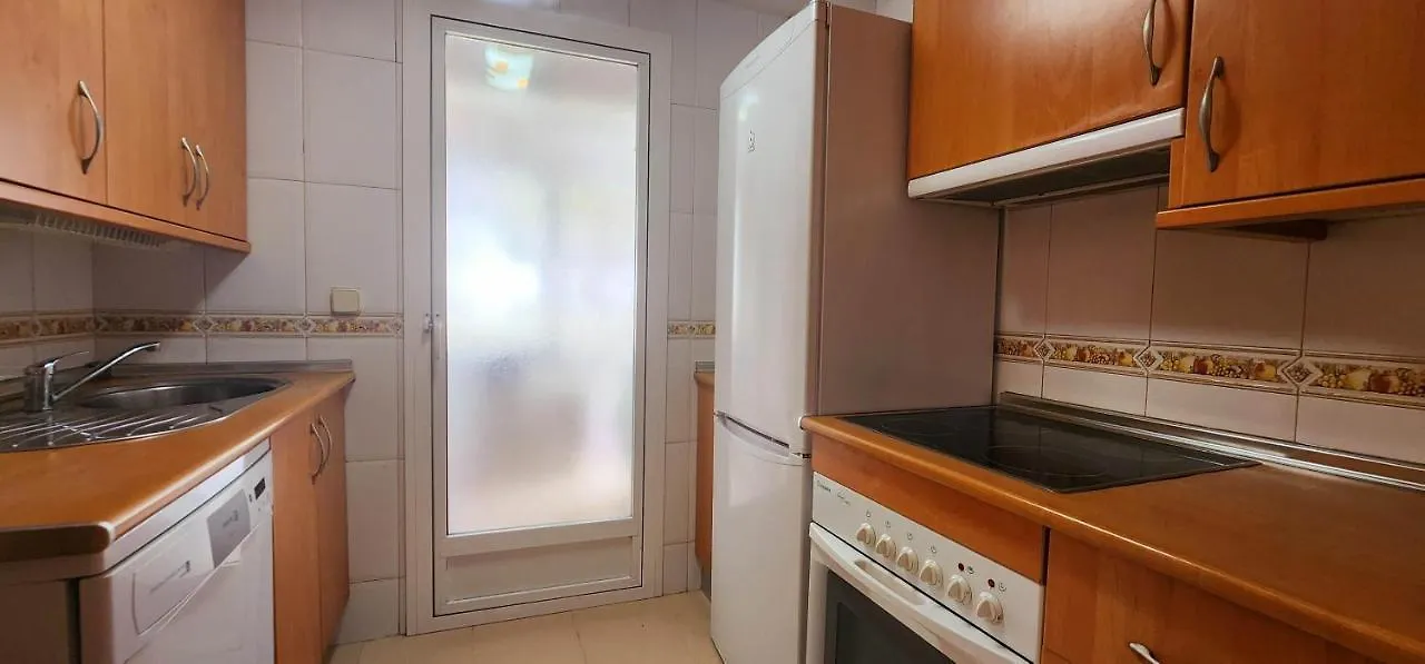 Bajo Con Jardin Deluxe Apartment Benahavis